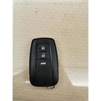 适用于21款丰田卡罗拉钥匙套男女可爱专用扣19款21款双擎内饰壳钥匙壳