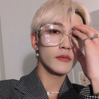 小米透明眼镜框男潮防蓝光眼镜架女学生素颜大框ins风眼睛镜透明白