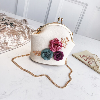 潮流女包 斜挎包 其他品牌 年会元旦时尚小清新花朵贝壳包2018夏季