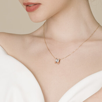 莱绅通灵(leysen1855)【镶真钻】18k金项链女士小蛮腰吊坠锁骨链生日