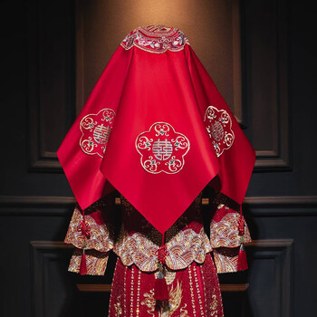 新娘子的红盖头 红盖头结婚礼盖头纱新娘中式刺绣红色秀禾服盖头加大