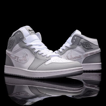 捡漏 耐克nike 官网黑白熊猫鞋女鞋高帮空军一号休闲板鞋 aj高帮白灰