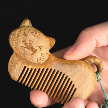奢茨绿檀木小梳子可爱老虎造型木梳小孩周岁抓周纪念周岁礼物便携梳绿
