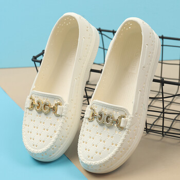 塑料凉鞋女平底塑料凉鞋女夏季软底防滑外穿洞洞鞋雨天防水妈妈鞋白色