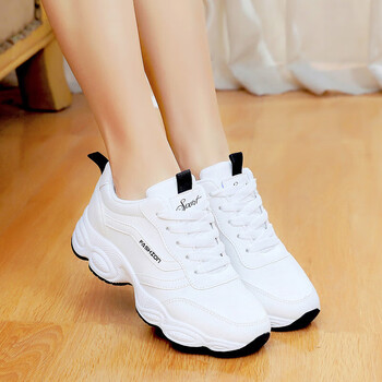 桑晴初中学女生轻便运动鞋女软底透气跑鞋春季小白鞋老初中学生板鞋跑