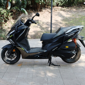 工马摩霸骑世风适用于钱江鸿250摩托车qj250t9保险杠防摔杠护杠改装前