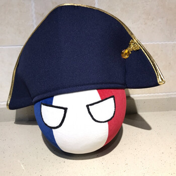 波兰球抱枕法国球配贝雷帽kepi帽自由法兰西波兰球漫画周边公仔听森雨