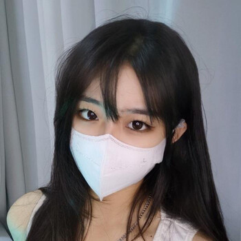 防脱妆口罩口罩3立体高颜值三层口罩女秋冬薄款透气黑白色显脸瘦血亏