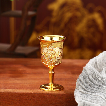 勤凯金属欧式白酒杯烈酒杯复古家用高颜值汾酒器创意防摔小酒杯金色小