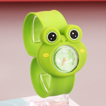 儿童手表小猪佩奇玩具啪啪拍拍表圈生日礼品园佩琪卡通幼儿男女孩绿色