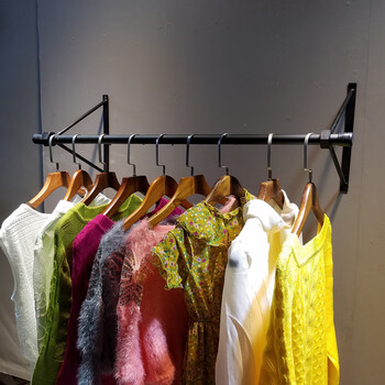 卫生间置物柜服装店展示架上墙壁挂式货架衣架挂架钢筋墙挂 女装衣服