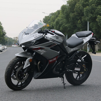 全新v6r3趴赛400双缸水冷摩托车跑车地平线重型机车公路赛可上牌国四