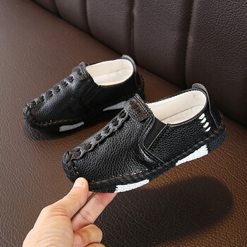 爱萌仔春季韩版男童软底皮鞋小男孩单鞋儿童休闲16岁宝宝豆豆鞋黑色28