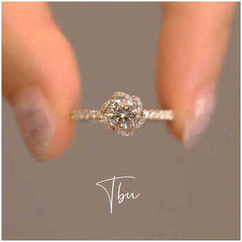 tdck绽放玫瑰花莫桑钻戒女925银手捧花钻石戒指结婚求婚送女友 绽放50