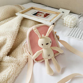 迪士尼轻奢儿童斜挎包时尚小包潮可爱萌兔女童帆布包韩版百搭轻便女孩