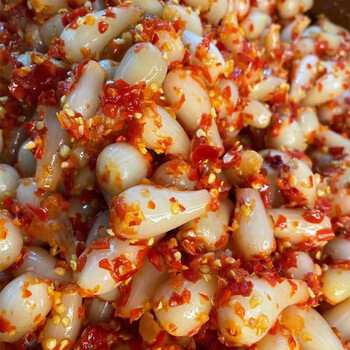 荞头湖南特产泡剁辣椒脆口菜茭头教头下饭菜农家新鲜腌制藠头1斤坛子