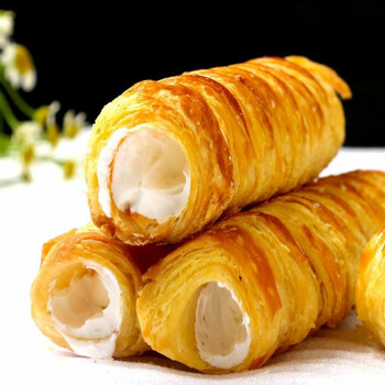 小零食奶油卷千层酥食品点心蛋卷网红吃货早餐饼干甜品奶甜酥脆4枚约