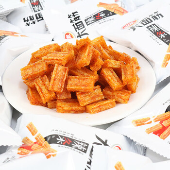 卫龙辣条大面筋小包装麻辣味儿时90怀旧小零食大礼包小吃休闲食品 大