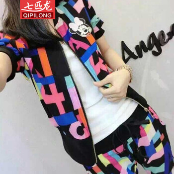 路易七匹龙 欧洲站夏季新款卡通亮片彩条短袖开衫+中裤两件套装F8894 黑色  XL