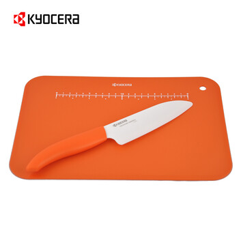 京瓷KYOCERA 陶瓷刀套装 5.5寸彩色菜刀搭配砧板FK-140 刀具两件套 橙色