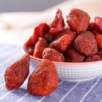 草莓干草莓果脯水果干蜜饯干果休闲零食小吃即食100g