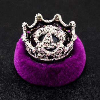 座式高档獭兔毛女镶钻皇冠香薰车载车内水晶钻摆件除异味 紫色皇冠
