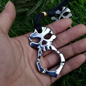 悦冠 一指拳扣破窗求生锤钥匙扣拳刺手指虎扣拳套指扣手刺手撑子 银色