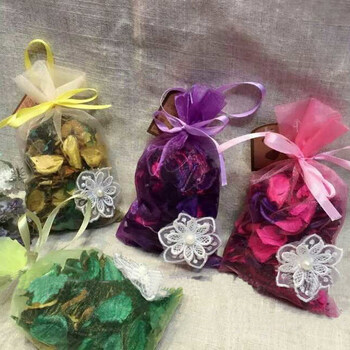 
                                        香包 抽屉衣柜香薰花包 厕所卫生间去味除臭 如图 迷迭香                