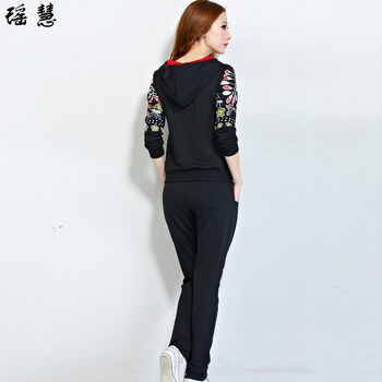 
                                        瑶慧 2017春秋新款休闲运动服套装女韩版宽松大码显瘦连帽卫衣两件套 E19 黑色 L                
