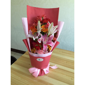 天津同城鲜花速递颁奖会议开业手捧花束鲜花店送花上门 颁奖花束 不含