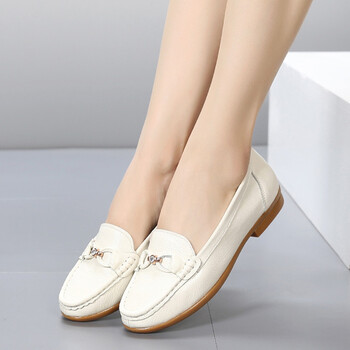 缪芝 中老年女鞋妈妈鞋 软底 单鞋老人皮鞋子春秋季奶奶鞋大码 白色