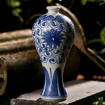 简约现代陶瓷小号花瓶手绘青花瓷 家居饰品桌面摆件装饰花插花器 缠枝