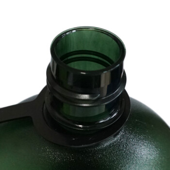 
                                                            美国进口户外水壶酒壶水杯运动水瓶1000ml 大容量便携防漏塑料登山壶太空杯 旅游外出 墨绿色                