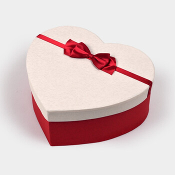 心形礼品盒小号装星星爱心礼物盒子精美包装盒生日礼盒礼物盒批发