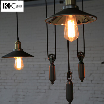 
                                        kc灯具 复古工业可拉伸三头铁艺吊灯镜面灯罩个性咖啡厅阁楼灯 KC-YT1837-3                