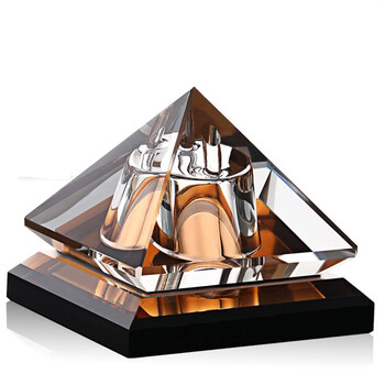 润华年 汽车香水座水晶金字塔座式摆件车载车用香水汽车内饰用品 古典