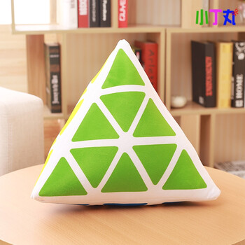 创意魔方公仔儿童毛绒玩具卡通方块靠垫三角形睡觉抱枕摆饰玩偶布娃娃