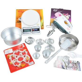 
                                        千团精工 烘焙工具套装 烘培模具 蛋糕 饼干 蛋挞 烤箱模具24件 带厨房秤不带打蛋器                