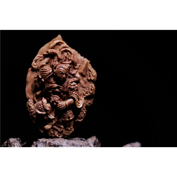 文玩八方 核雕精品哪吒纯手工桃核雕刻单籽吊坠名家作者方升茶色 京东jd Com