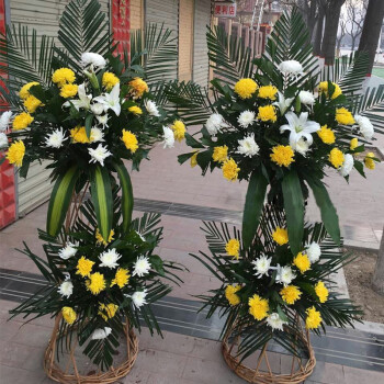 祭奠鲜花花篮(祭奠鲜花花篮多少钱一个)