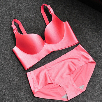 5折 新品无钢圈文胸聚拢无痕内衣女上薄下厚少女文胸套装 红色 70a