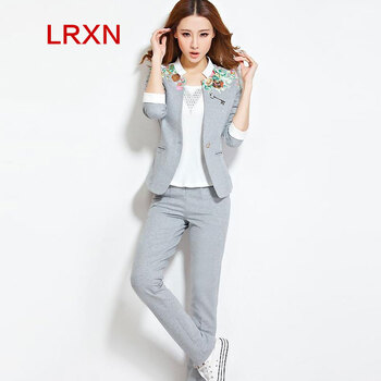 LRXN2015秋冬新款女装冬上新小西服三件套修身显瘦运动套装时尚休闲8932 粉红色 XL