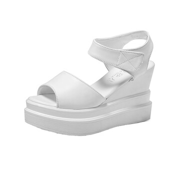 珂梵图2018夏新款白色厚底松糕仿真皮凉鞋女休闲百搭坡跟高跟10cm罗马