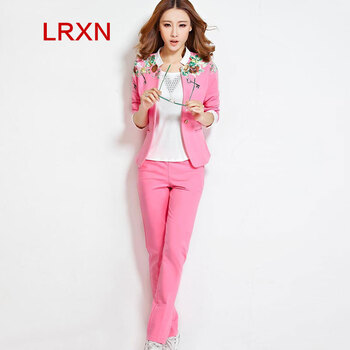 LRXN2015秋冬新款女装冬上新小西服三件套修身显瘦运动套装时尚休闲8932 粉红色 XL