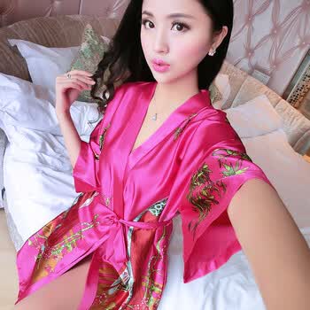 夏季睡袍女性感睡衣衬衫睡裙丝绸家居服春秋晨袍和服薄 美女袍玫红色
