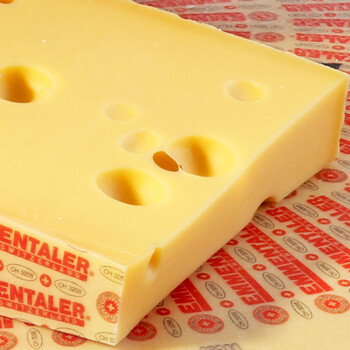 瑞慕Swissmooh埃曼塔大孔奶酪原味200g  1盒 冷藏 开袋即食 天然原制
