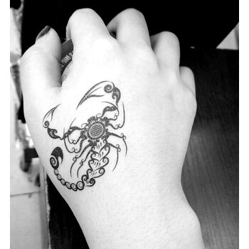 镂空蝎子纹身贴 男女款防水防汗持久仿真蝎子纹身贴纸