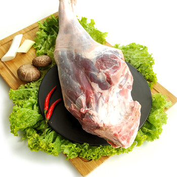 雪羚带皮山羊后腿 2200g