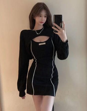 早春秋时尚套装女欲风辣妹两长袖罩衫上衣紧身吊带连衣裙女装黑色吊带