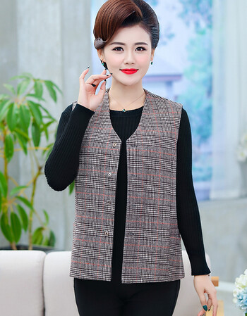 潮思汇中年女士马甲外穿加肥加大码春秋薄款中老年人女妈妈马夹短款